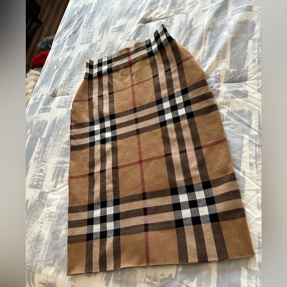 Burberry Pencil Skirt